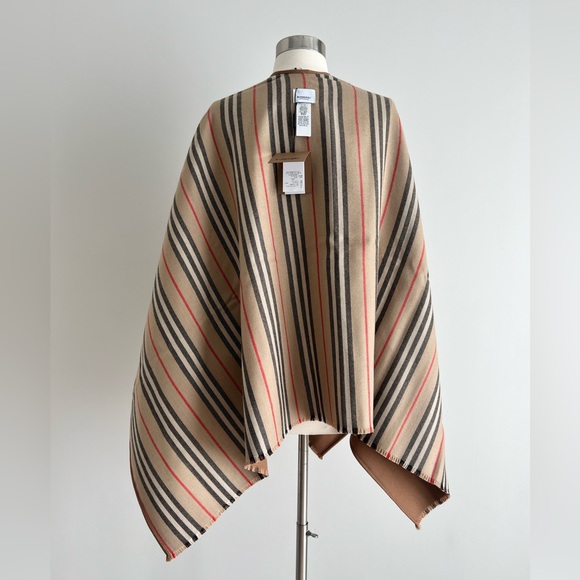 Burberry Icon Strips Wool Reversible Cape - Picture 5 of 12